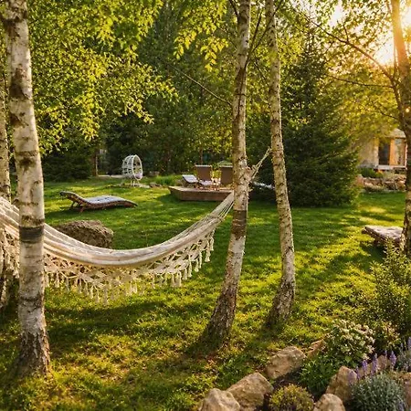 Glamping Jurty U Jezirka
